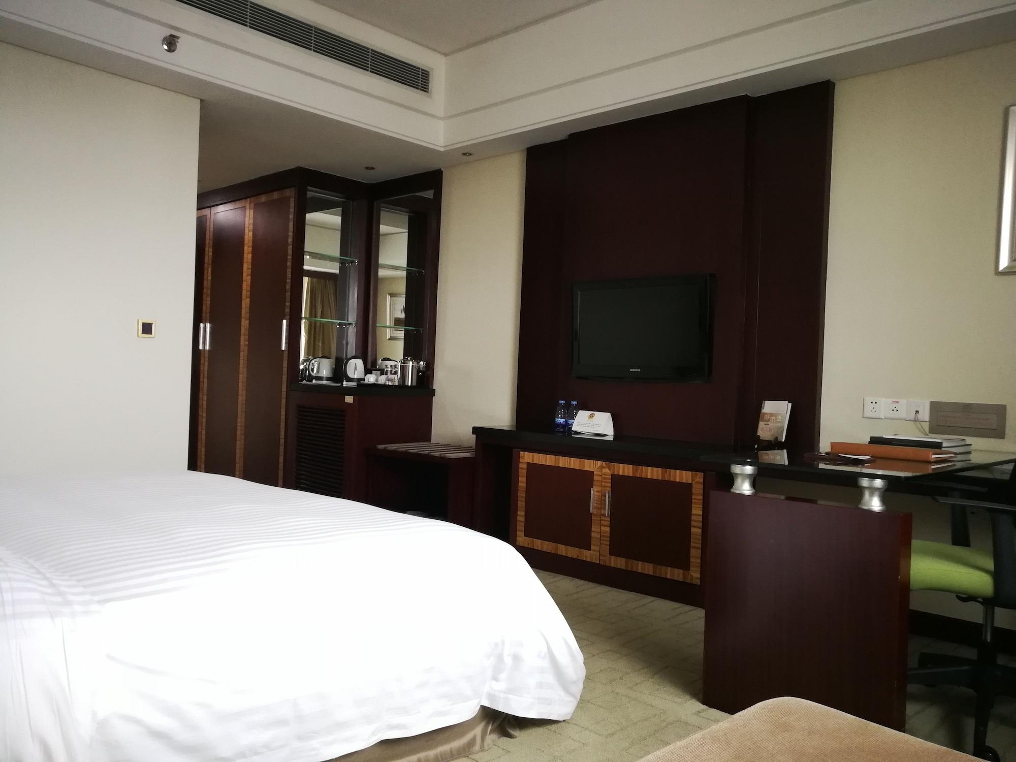 Daysun International Hotel Canton Esterno foto