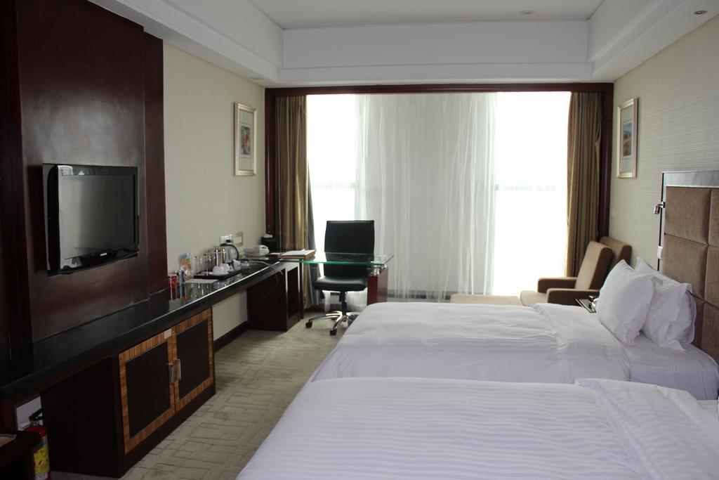 Daysun International Hotel Canton Esterno foto